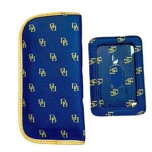 Dooney & Bourke Sunglass Sleeve & ID holder
